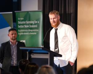 James Stenton accepts the Keith Andrews Innovation Award at the recent Groundspread New Zealand...