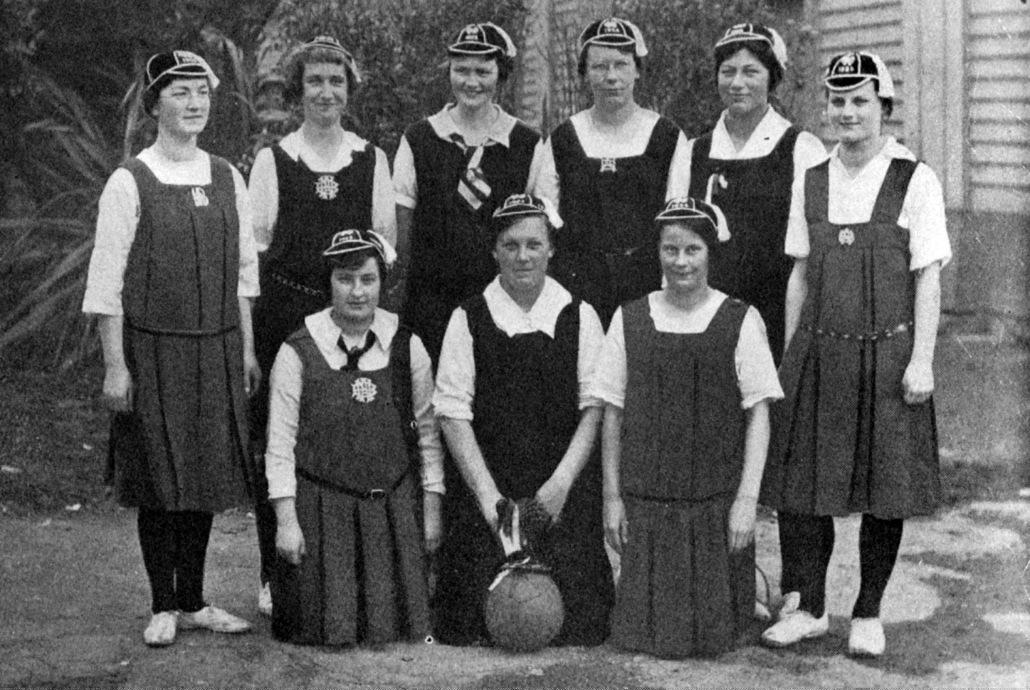 The Otago Girls' High School basketball team, who beat Ashburton High School 13-5. Otago Witness,...